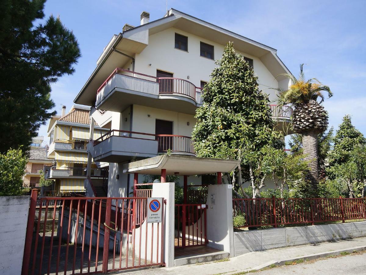 Apartment Magnolia By Interhome Porto d'Ascoli Exterior photo